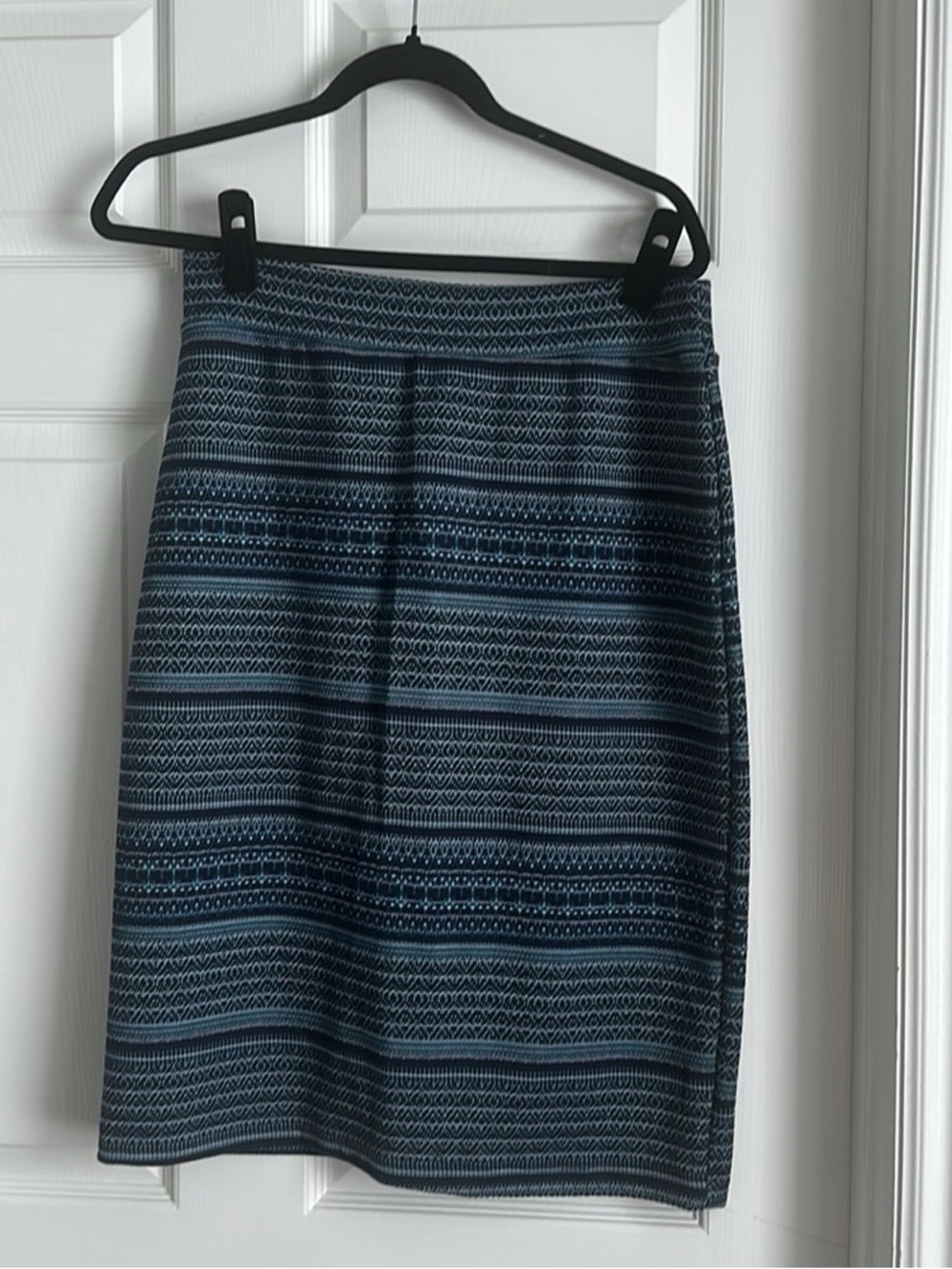 Women's Navy Patterned Straight Skirt